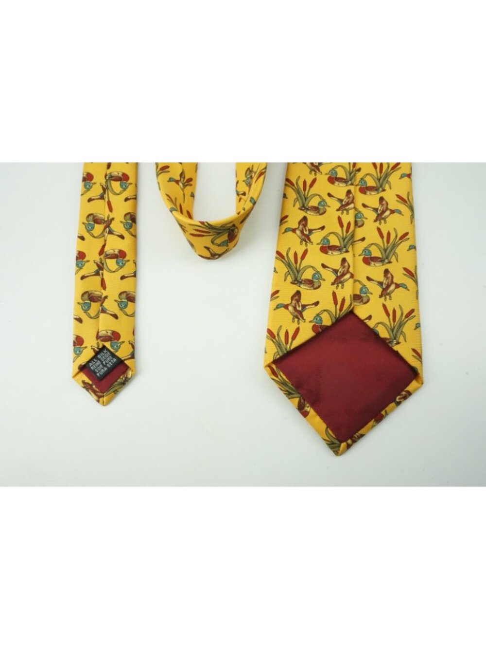 New & Lingwood Butter Yellow Mallard Duck 100% Silk Tie - Picture 7 of 8
